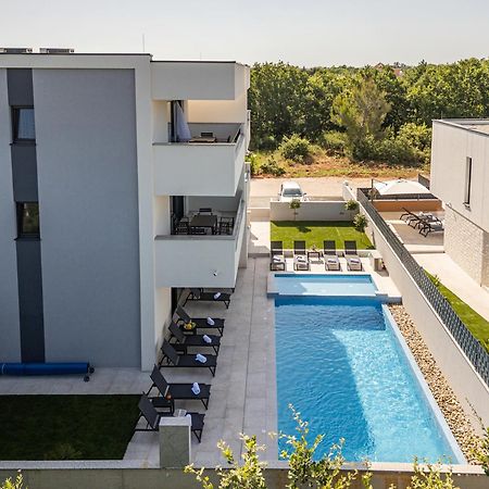 זאטון Apartments Menalo Elegance מראה חיצוני תמונה