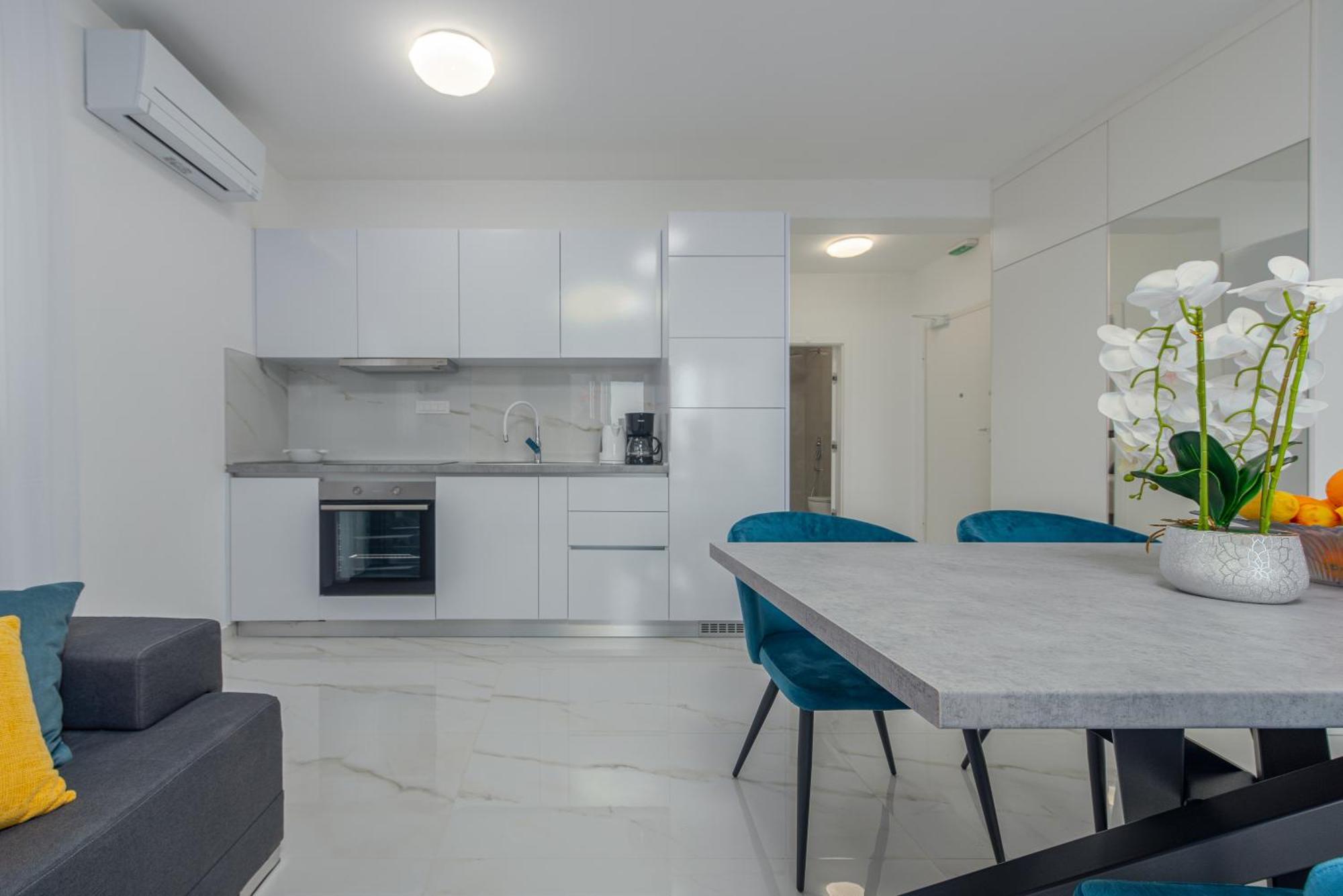 זאטון Apartments Menalo Elegance מראה חיצוני תמונה