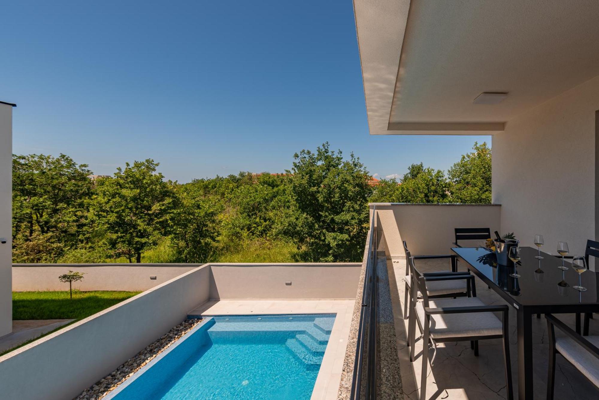 זאטון Apartments Menalo Elegance מראה חיצוני תמונה